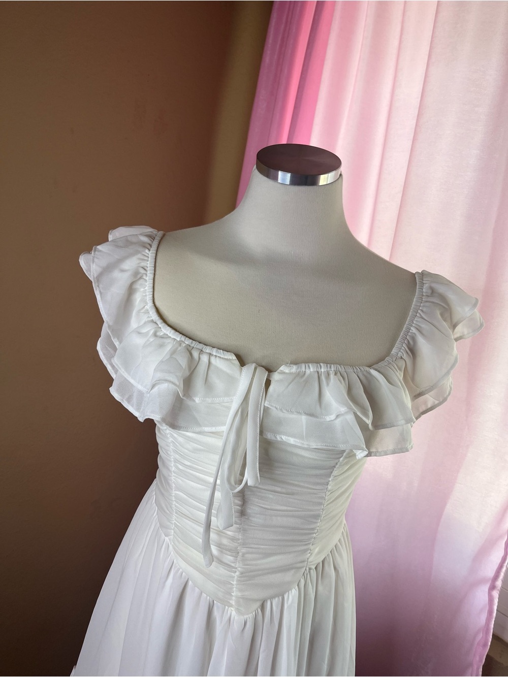 White Ruffled Off-Shoulder Sundress - Picture 3 of 10